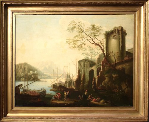 Paysage côtier avec port et ruines